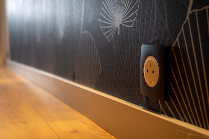 Prise électrique à Muret